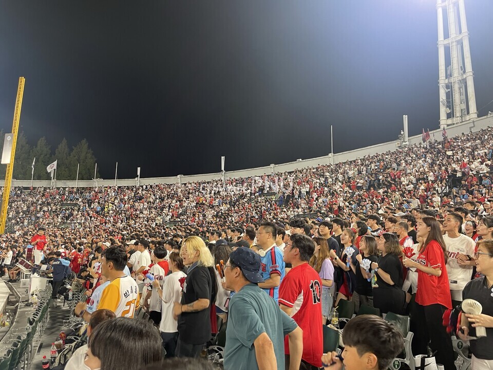 ​지난 8월 12일 롯데자이언츠 경기가 열린 부산 사직야구장. [임현규 방송국장]