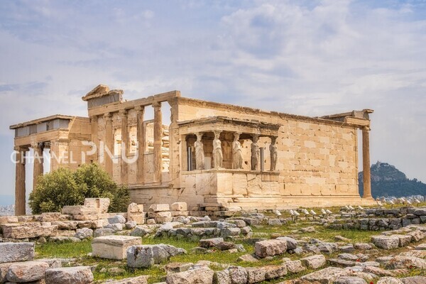 Acropolis, the Greek ancient site. [Source: Freepik]