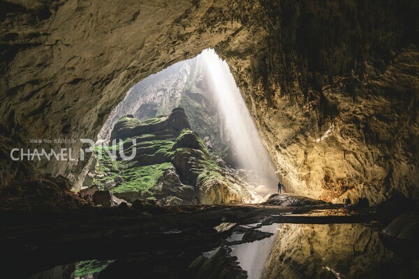 The world's largest cave, Son Doong Cave. [Source: Unsplash]
