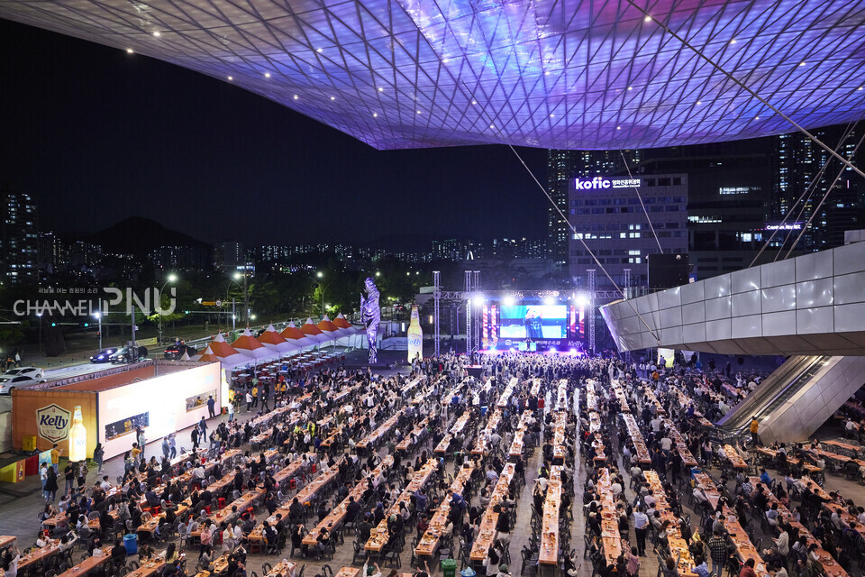지난해 영화의전당에서 열린 센텀맥주축제. [출처: 센텀맥주축제 홈페이지]