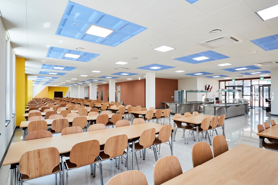 우리 대학 자유관 식당 내부. [대학생활원 제공]