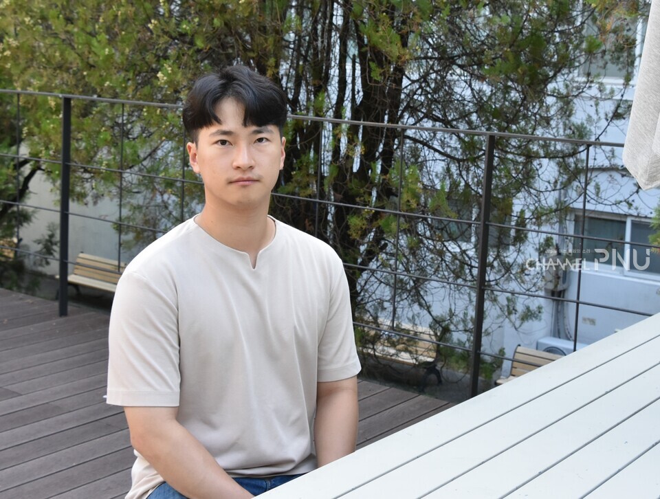 지난 9월 5일 우리 대학 제4대 일반대학원 총학생회 최경환(고분자공학 석박사통합과정, 22) 회장을 운죽정에서 만났다. [오정린 기자]