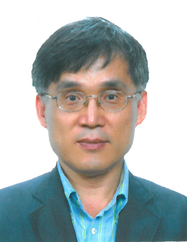                               Lim Young-Ho(Prof. of Dept. of Media and Communication)