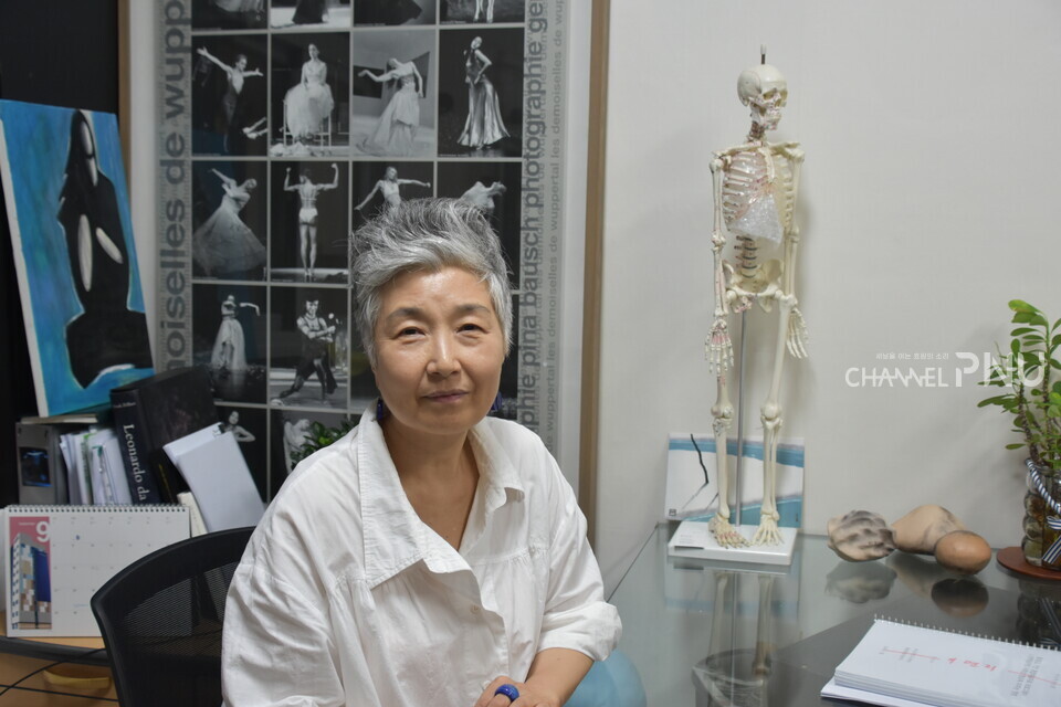 Park Eun-hwa(Prof. of Dance, PNU), the lead professor at Mirinae Institute. [Oh Jeong-Rin, Reporter]